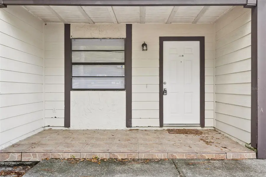 10307 Councils Way, Temple Terrace, FL 33617 - #2