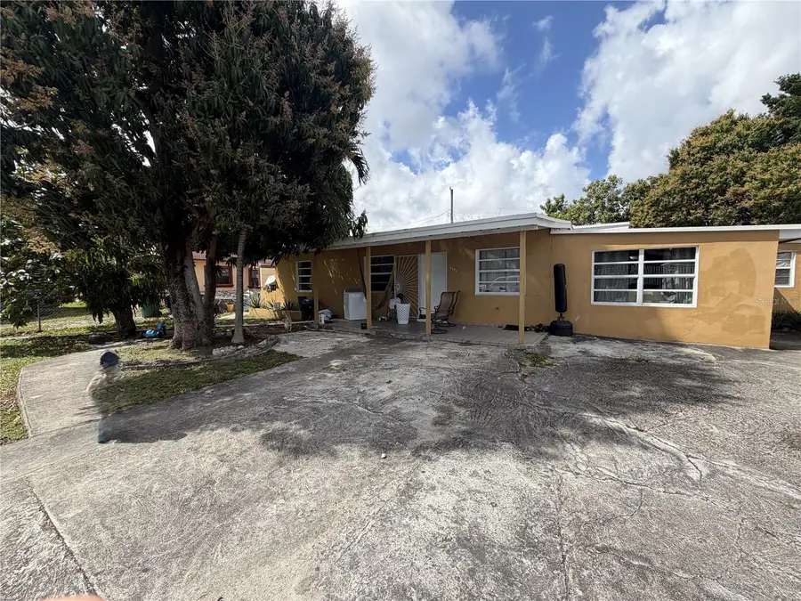9590 NW 33rd Avenue, Miami, FL 33147 - #2