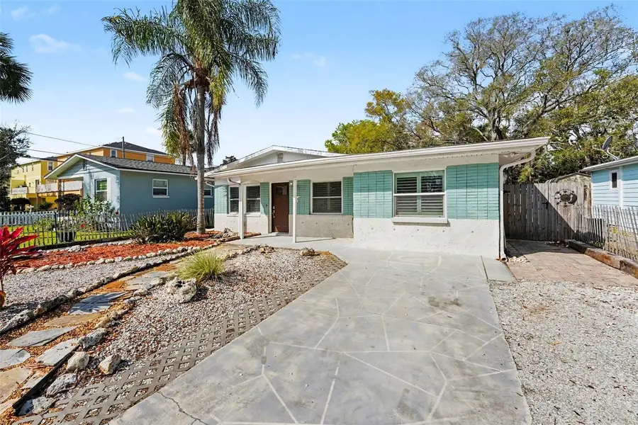 318 Bath Street, Tarpon Springs, FL 34689 - #3