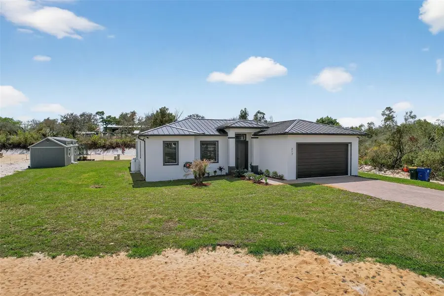 217 Cumberland Street, Lake Placid, FL 33852 - #3