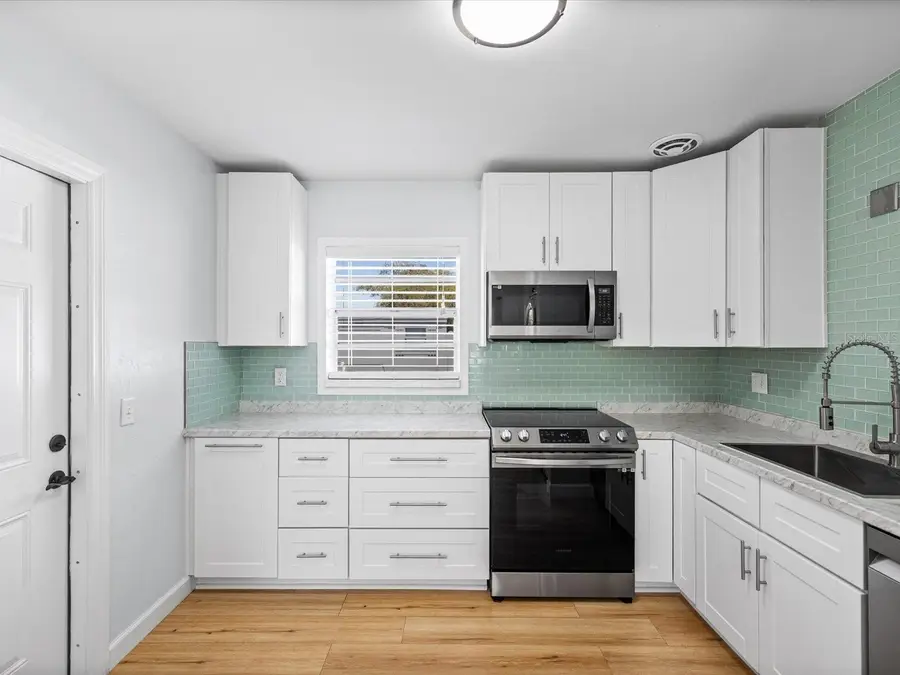 530 Lexington Street, Dunedin, FL 34698 - #2