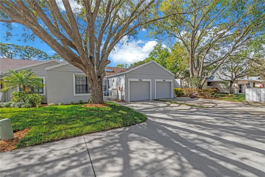 912 Myakka Court Ne, Saint Petersburg, FL 33702 - #2