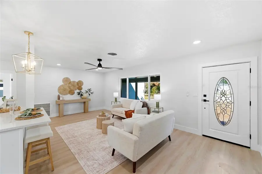 5220 27th Avenue N, Saint Petersburg, FL 33710 - #3