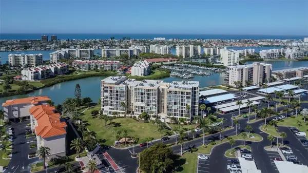 7400 Sun Island Drive S #105, SOUTH PASADENA, FL 33707