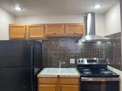 9105 W Hillsborough Avenue #I104, Tampa, FL 33615 - #2