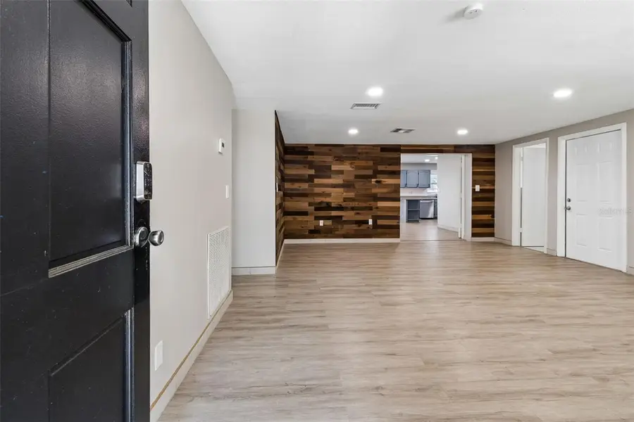 6705 Ralston Beach Circle, Tampa, FL 33614 - #2