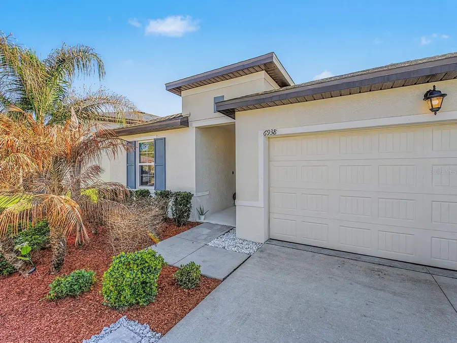 6938 Shelby Lynn Way, Zephyrhills, FL 33542 - #2