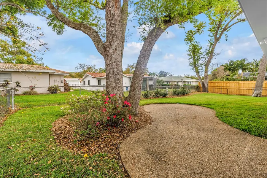 12088 70th Avenue, Seminole, FL 33772 - #3