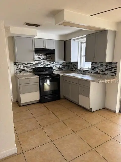 6200 Silver Drive, New Port Richey, FL 34653 - #2