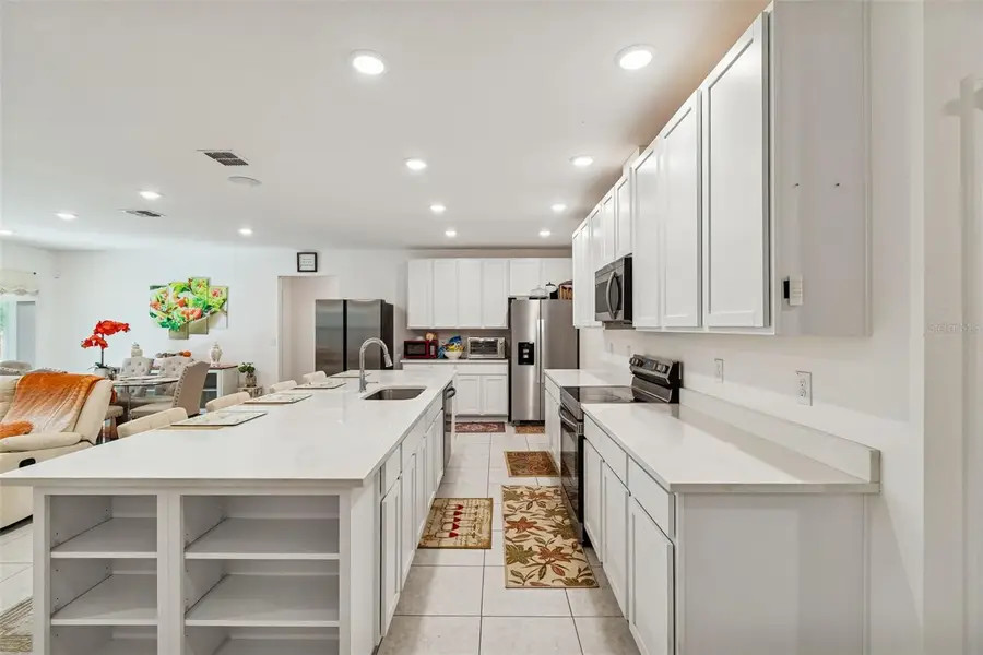 16301 Greenback Rd, Weeki Wachee, FL 34614 - #2