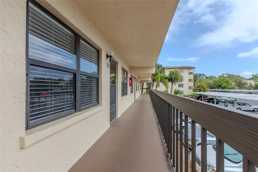 305 30th Avenue W #A208, Bradenton, FL 34205 - #2