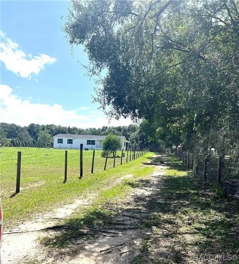 8350 E Derby Oaks Drive, Floral City, FL 34436 - #1