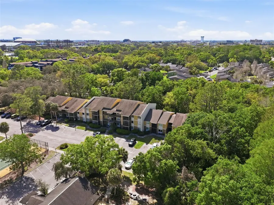 13285 Arbor Pointe Circle #202, Tampa, FL 33617 - #2