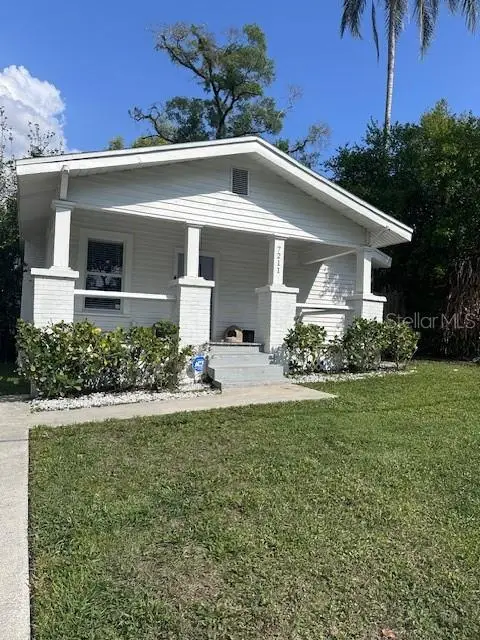 7211 N Taliaferro Avenue, TAMPA, FL 33604
