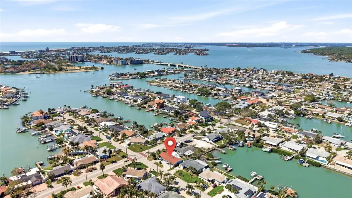 7891 4th Avenue S, Saint Petersburg, FL 33707 - #1