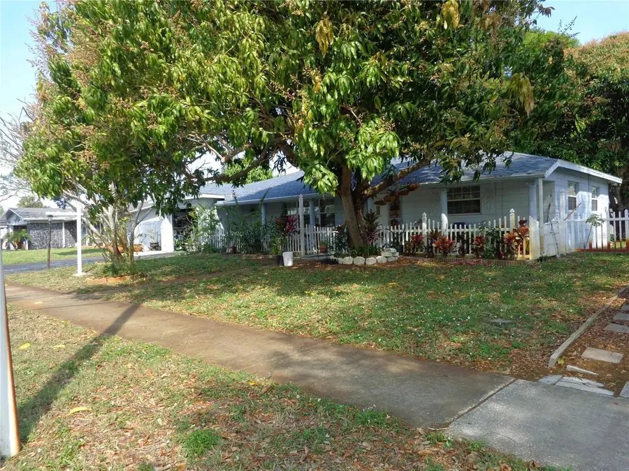 6165 26th Avenue N, Saint Petersburg, FL 33710 - #3