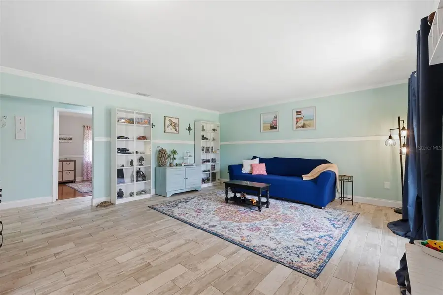 414 Ashford Drive, Brandon, FL 33511 - #3