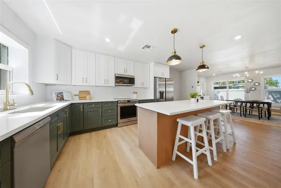 1125 77th Street N, Saint Petersburg, FL 33710 - #3