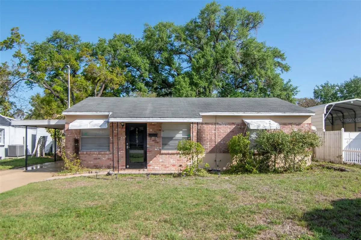 3907 W Pine Street, Tampa, FL 33607 - #1