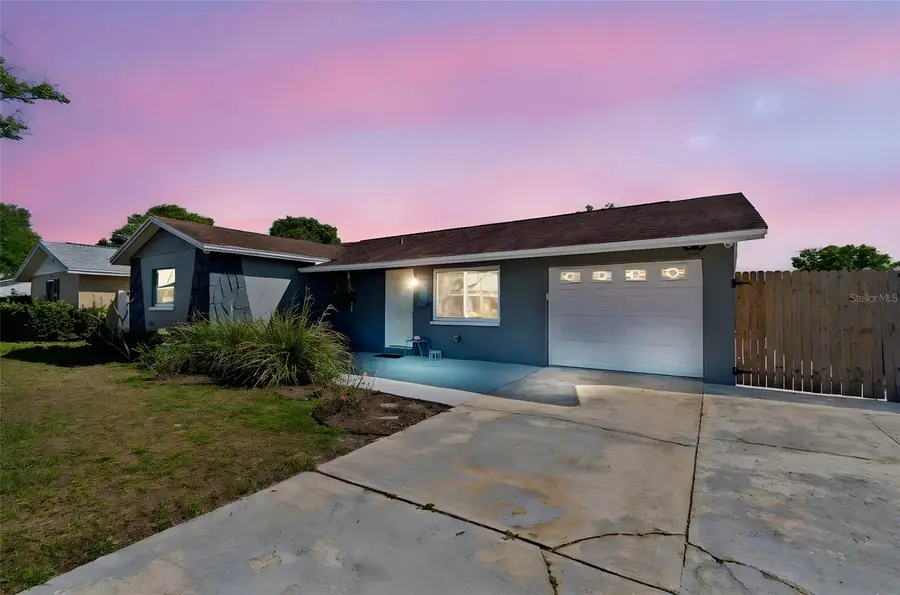 6882 62nd Avenue N, Pinellas Park, FL 33781 - #3