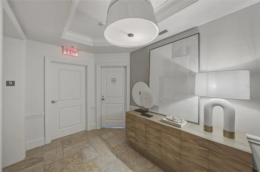 450 Knights Run Avenue #902, Tampa, FL 33602 - #2