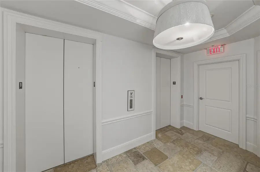 450 Knights Run Avenue #902, Tampa, FL 33602 - #3