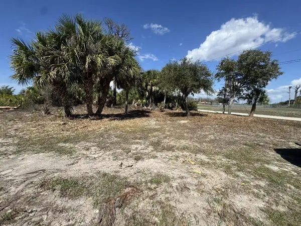 6957 Sea Mist Drive, PORT CHARLOTTE, FL 33981