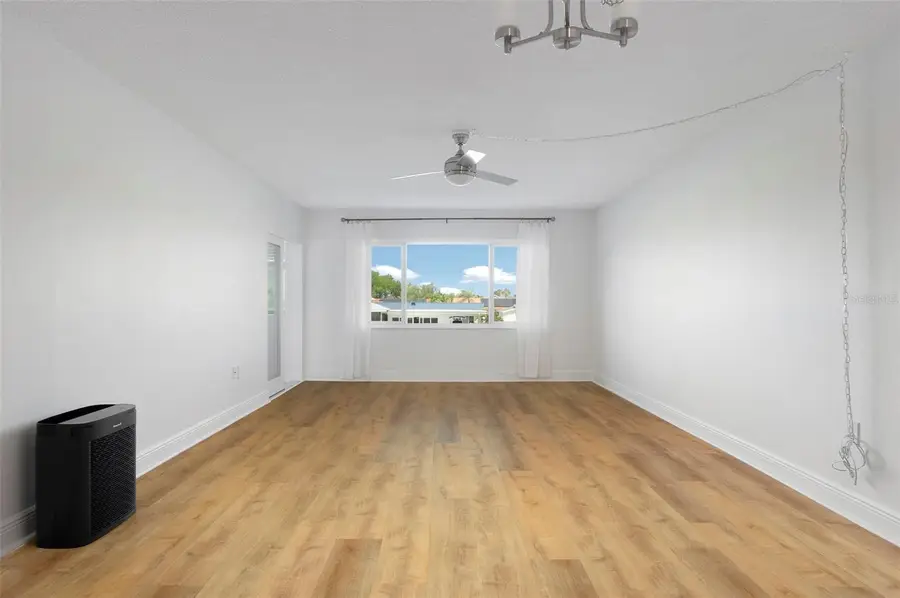 4725 Cove Circle #207, Saint Petersburg, FL 33708 - #2