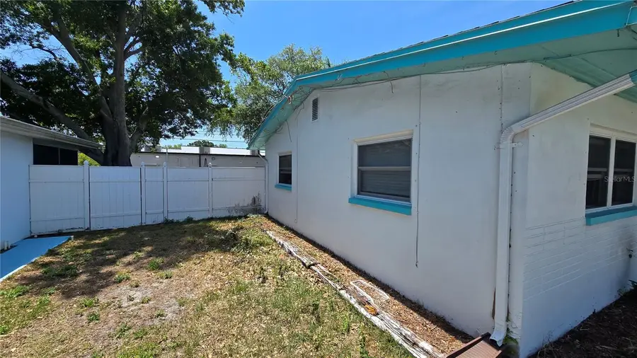 2221 Euclid Circle S, Clearwater, FL 33764 - #3