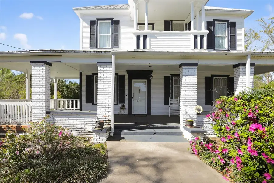 4309 Lafayette Street, Marianna, FL 32446 - #3