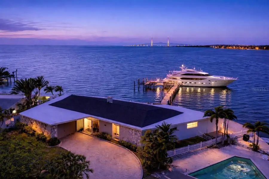 2970 68th Avenue S, Saint Petersburg, FL 33712 - #2