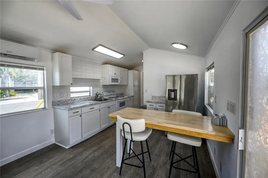 6720 Park Boulevard N #1, Pinellas Park, FL 33781 - #3