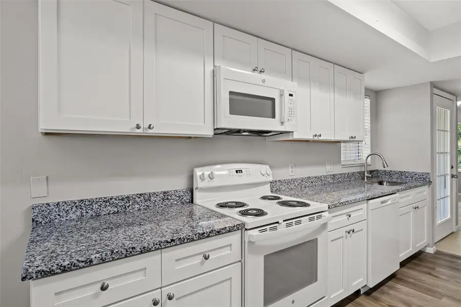 3614 Pine Knot Drive #3614, Valrico, FL 33596 - #3