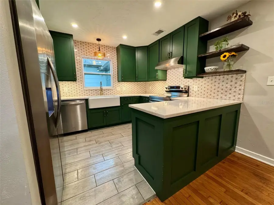 3433 18th Street N, Saint Petersburg, FL 33713 - #2