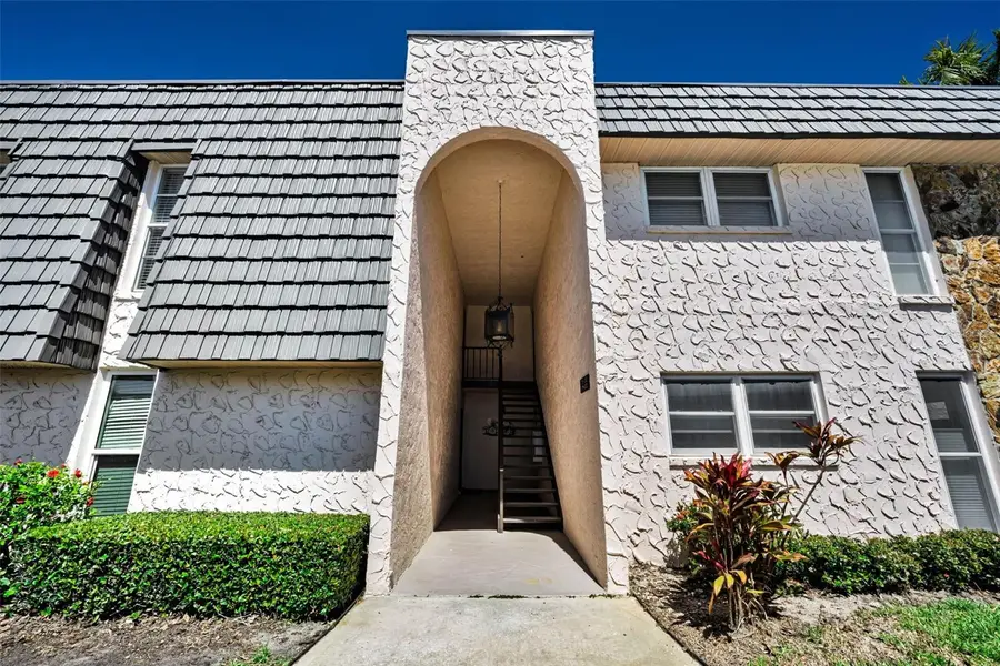 219 Elmwood Circle #219, Seminole, FL 33777 - #3