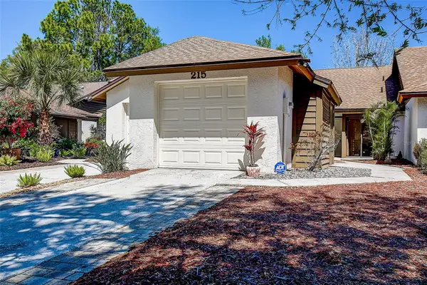 215 Lighthouse Court #40215, SAFETY HARBOR, FL 34695