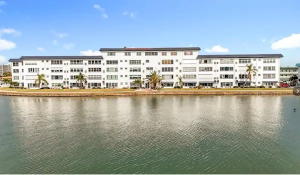 5935 30th Avenue S #304, GULFPORT, FL 33707