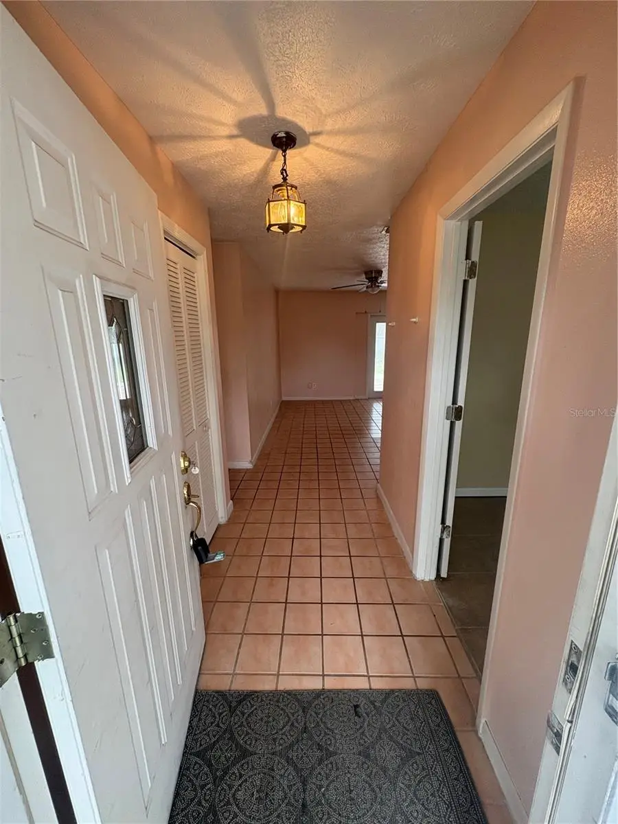 3420 Yale Circle, Riverview, FL 33578 - #3