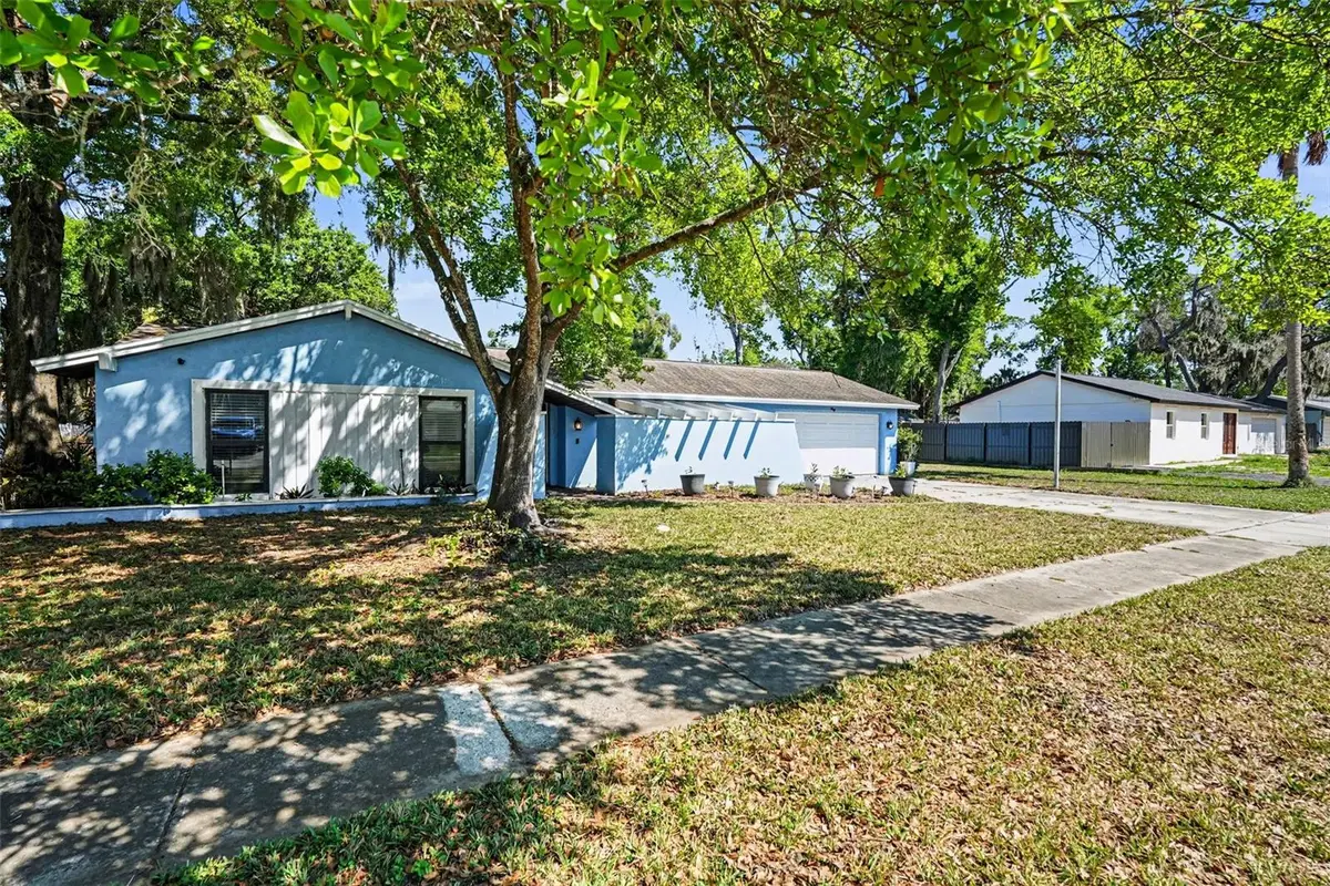 3315 Las Brisas Drive, Riverview, FL 33578 - #1