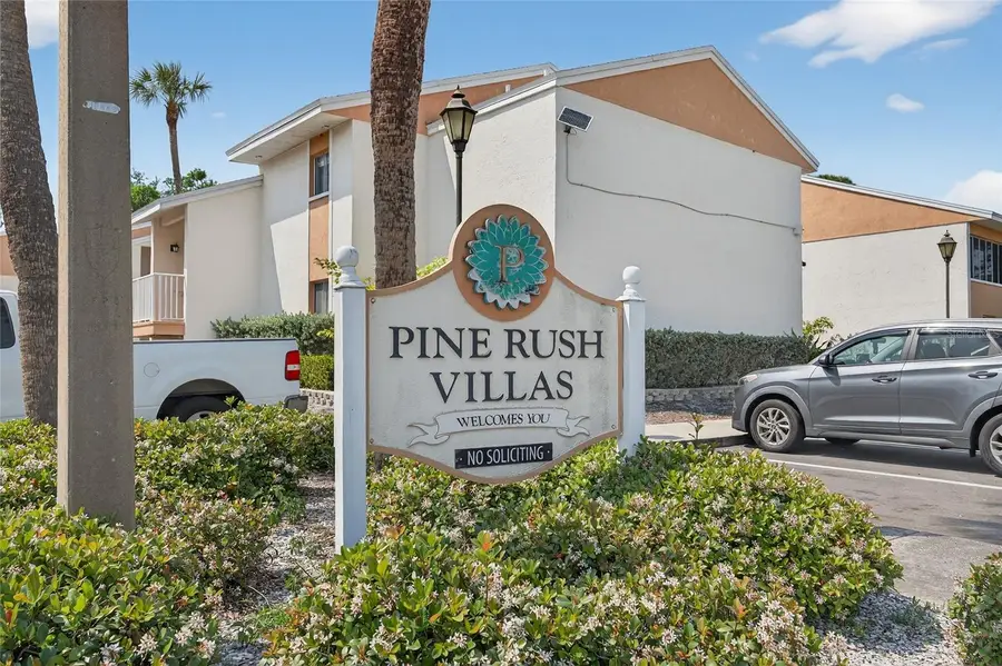 657 99th Avenue N #202, Saint Petersburg, FL 33702 - #2