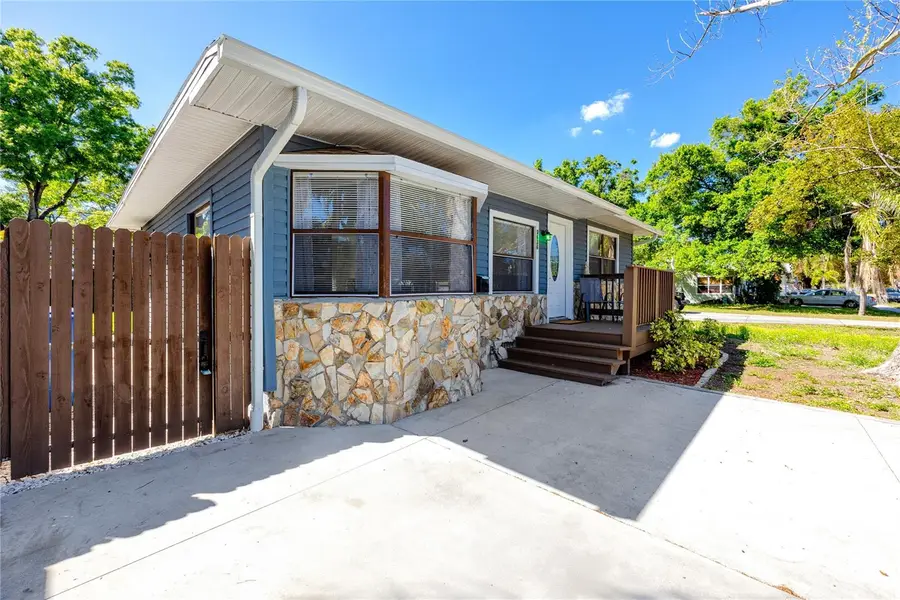 3626 Queen Street N, Saint Petersburg, FL 33713 - #2