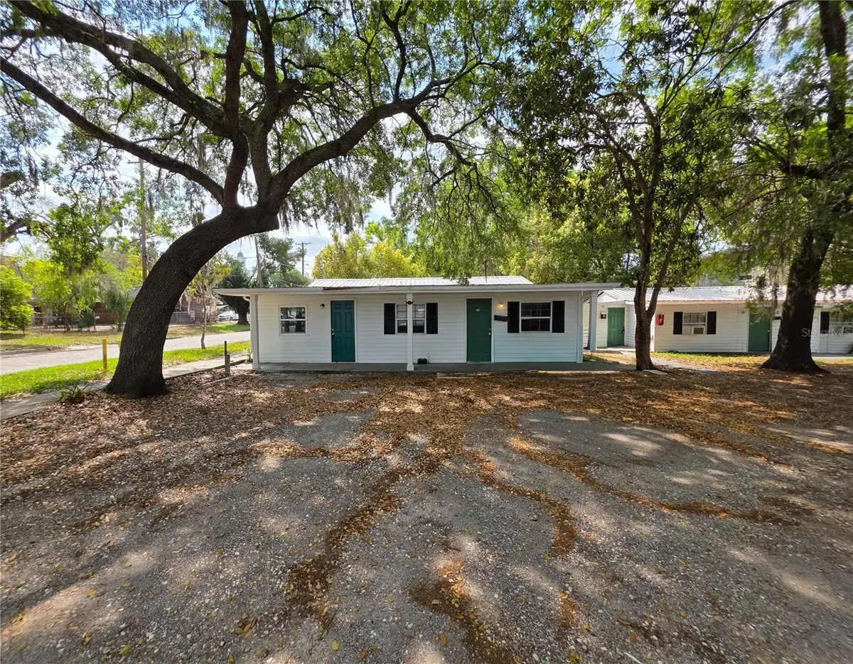 501 W Baker Street, Plant City, FL 33563 - #1