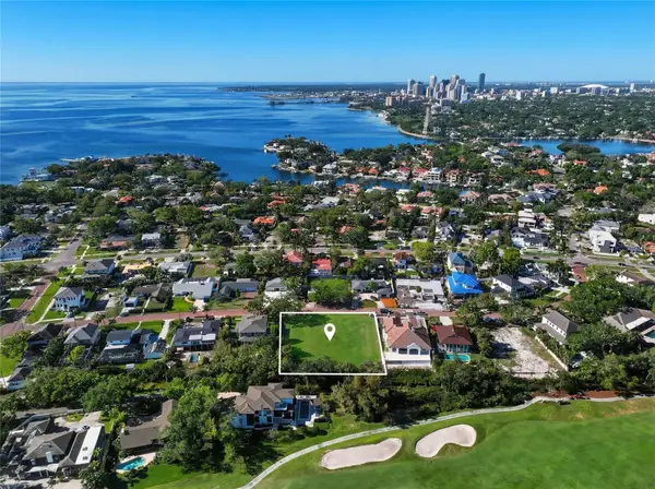 300 Rafael Boulevard Ne, ST PETERSBURG, FL 33704