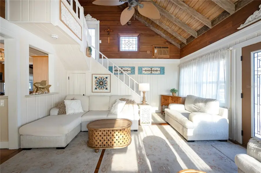 117 52nd Avenue W, Saint Pete Beach, FL 33706 - #2