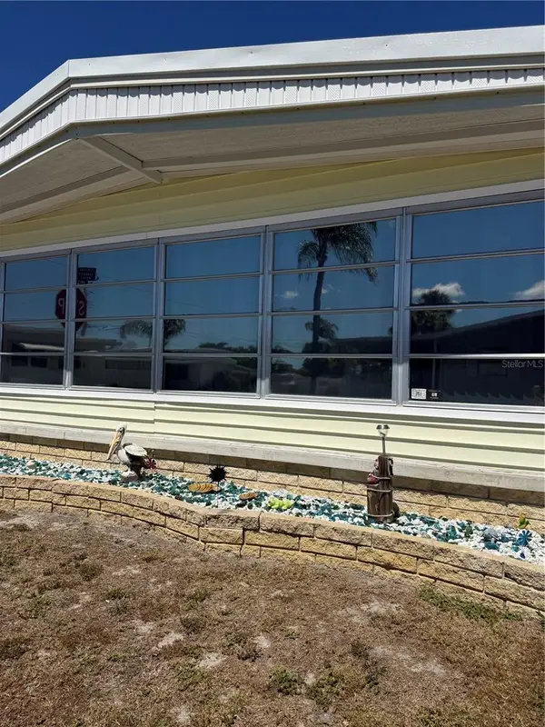 2000 E Bay Drive #132, LARGO, FL 33771