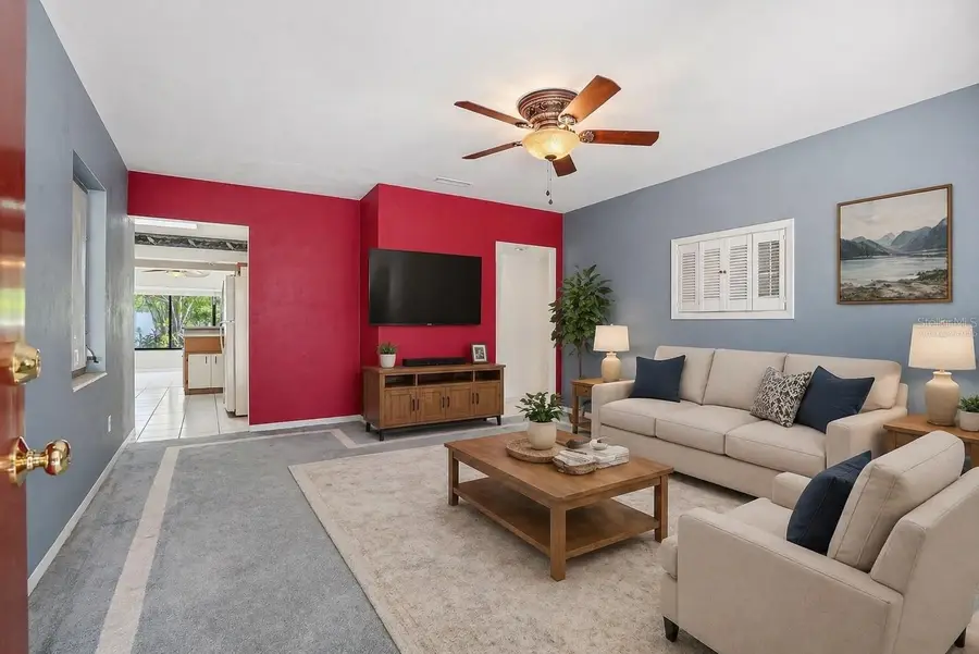 6127 4th Avenue S, Saint Petersburg, FL 33707 - #2