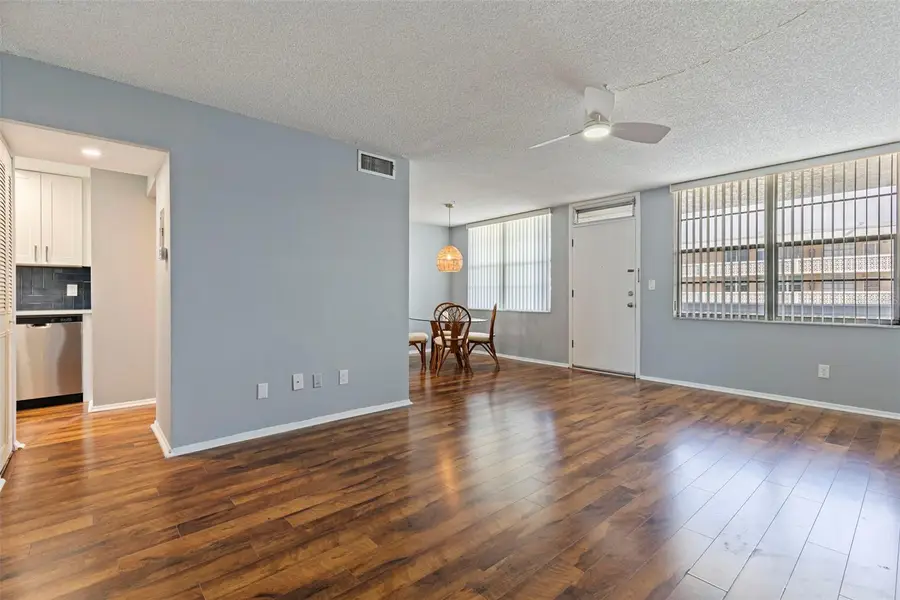 4895 Bay Street Ne #207, Saint Petersburg, FL 33703 - #3