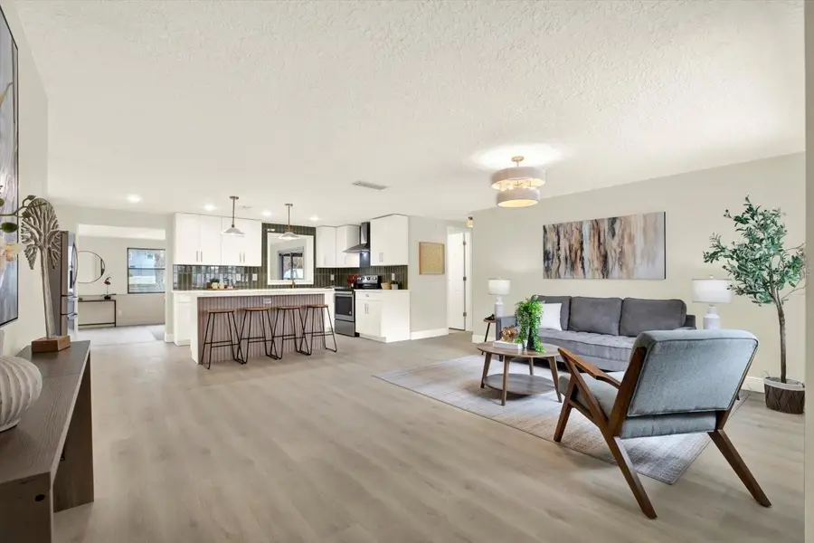 645 Pine Forest Drive, Brandon, FL 33511 - #2