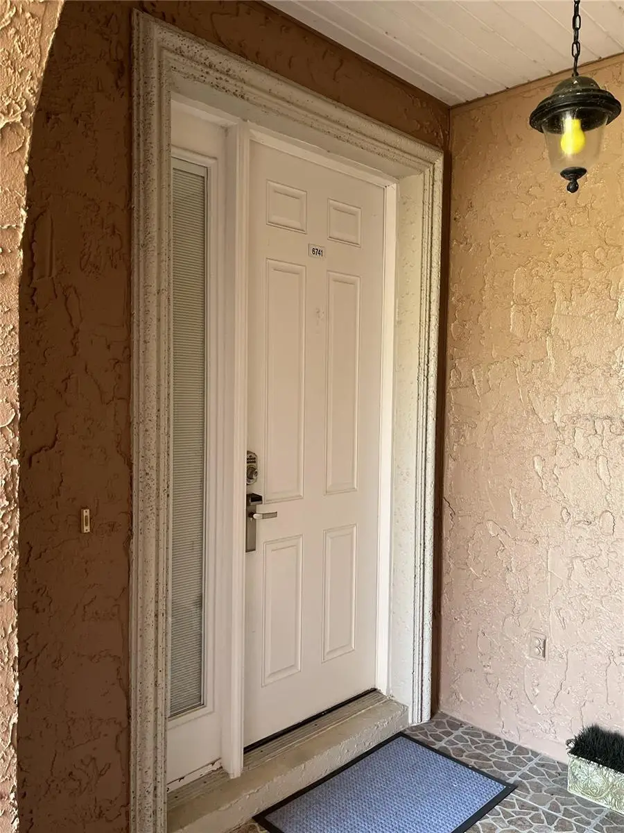 6741 Vista Del Lago Avenue, Land O Lakes, FL 34637 - #2