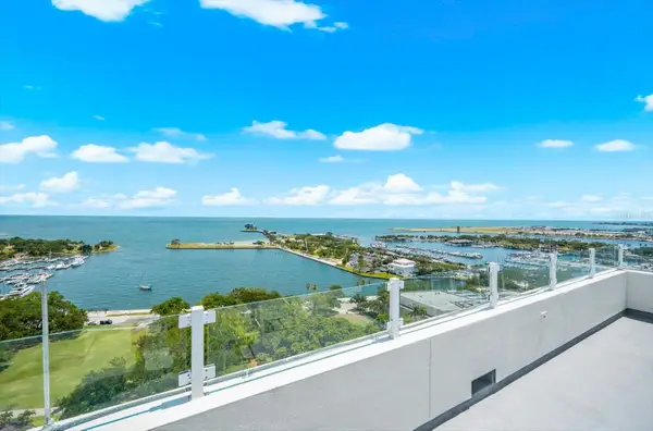 176 4th Avenue Ne #201, ST PETERSBURG, FL 33701
